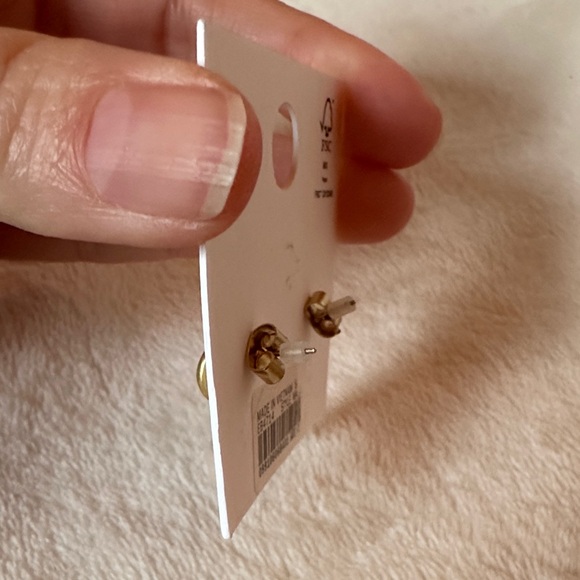 Madewell Gold and Ivory Pearl Drop Earrings - Picture 5 of 7